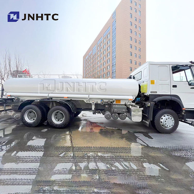 Precio barato camión depósito de agua HOWO camiones depósito de agua 6X4 400HP para el envío de agua potable