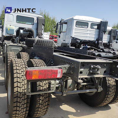 HOWO 6X6 Chasis de camión de descarga 20m3 380hp 10 ruedas para el levantamiento frontal de 40-50t
