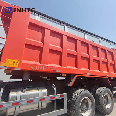 China Marca famosa HOWO camiones de remate 6X4 400HP camión de basura transporte en África Venta caliente