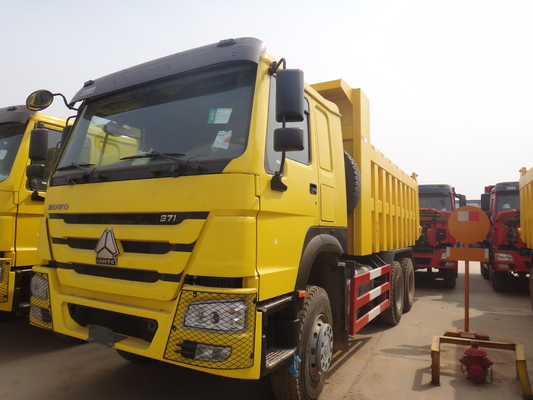 El camión volquete amarillo de 371hp 20M3 RHD Sinotruk Howo 6x4 para 40-50 toneladas carga