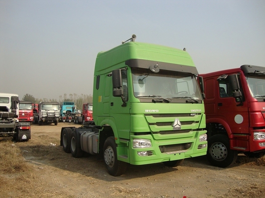 Sinotruk HOWO 25 toneladas de camión blanco D12.42 del motor con dos camas