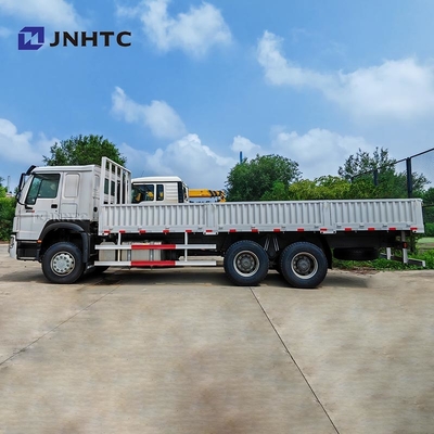 Sinotruk Howo camión de carga 6x4 25 toneladas 340hp Barato y fino camión de carga de cama plana para la venta