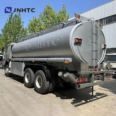 Sinotruk Howo camión tanque de petróleo 6X4 400HP LHD camión tanque de petróleo de combustible diésel buen precio