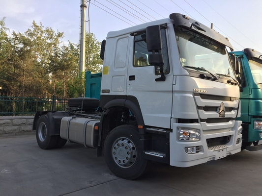 Depósito de gasolina pesado de la rueda 336HP 400L de Sinotruk Howo 4x2 6 del camión del motor