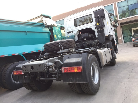 Depósito de gasolina pesado de la rueda 336HP 400L de Sinotruk Howo 4x2 6 del camión del motor