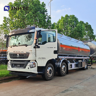 SINOTRUK HOWO Tanque de combustible Camión Tanque de aceite Camión Camión cisterna Camión con 25cbm Full Trailer