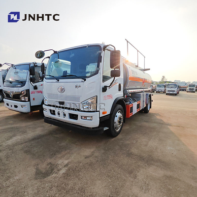 Mejor vendido FAW usado 20000-40000 litros 4X2 Diesel Gasolina Nuevo tanque especial de combustible de petróleo camión cisterna