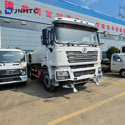 Nuevo SHACMAN 6*4 Tipo 20CBM camión de transporte de agua limpieza de carreteras rociador camión de venta