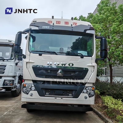 SINOTRUK HOWO Camión tanque de combustible 8X4 rueda motriz Euro 3 de emisiones Camión tanque de aceite estándar Camión tanque