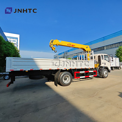 SINOTRUCK 4X2 6 ruedas camión de carga con grúa camión montado grúa para la venta