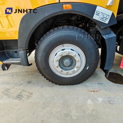 Howo TX Road Salt Spreader Máquina de derretir la nieve 6X4 350HP Camión limpiador de nieve adecuado