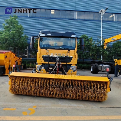 Howo TX Road Salt Spreader Máquina de derretir la nieve 6X4 350HP Camión limpiador de nieve adecuado