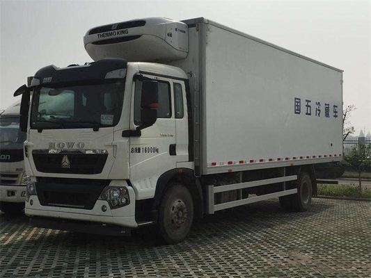 20 toneladas cargan el camión refrigerado HOWO pesado del camión SINOTRUK 6x4 del cargo