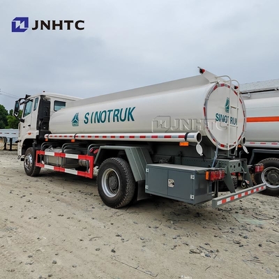 Howo NX camión de anclaje de agua 4x2 200-380hp rueda motriz tanque de rociado camión buen precio