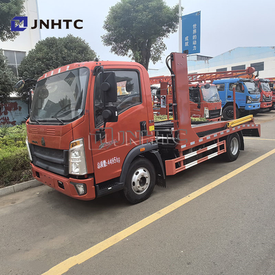 Remolque de 3 coches Sinotruk HOWO 4X2 Doble cubierta 5t 6t Combustible diésel totalmente aterrizado vehículo de rescate destructor camión de remolque de cama plana