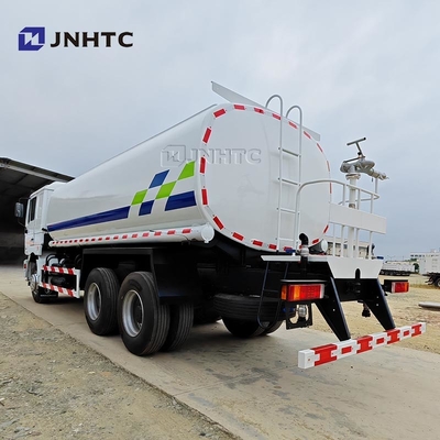 Camión cisterna de petróleo Shacman 6X4 20000 litros Camión cisterna diesel con dispensador de combustible a la venta