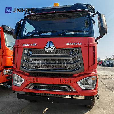 Howo NX camiones cisterna de petróleo 8X4 400HP 30000 litros transporte de combustible camiones cisterna de combustible