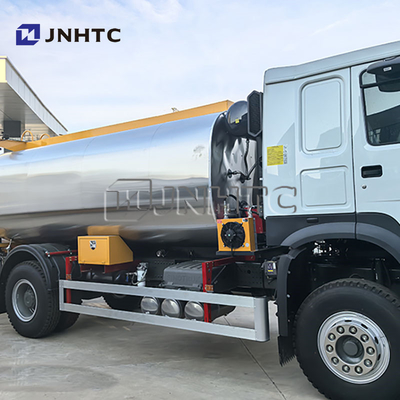 Nuevo Sinotruk Howo 6 ruedas camión tanque de combustible de 10000 litros tanque de petróleo con profesión personalizar