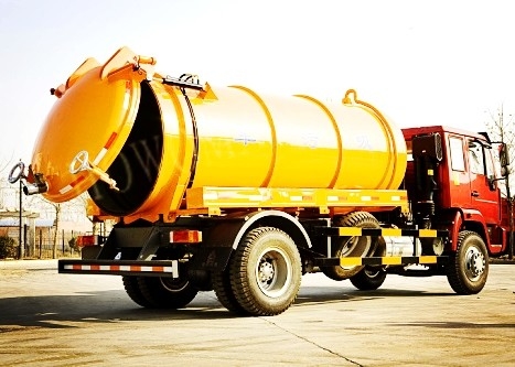 Ejes delanteros diesel del camión HF7 de la succión de la alcantarilla del color amarillo SINOTRUCK 6M3