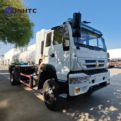 Howo H5 camiones cisterna de petróleo 4X2 20000 litros transporte de combustible camiones cisterna de combustible