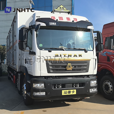 SITRAK Transporte de mercancías peligrosas personalizado Camión de carga 4x2 Fuegos artificiales diesel Camión de reparto inflamable