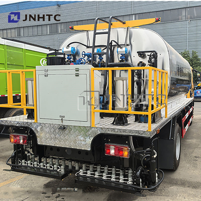 HOWO Maquinaria para la construcción de carreteras Distribuidor automático de asfalto Distribuidor de betún Camión de rociado de asfalto