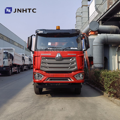 Venta caliente en África Howo NX 6X4 Dirección 340/380/420HP Camión de mano derecha
