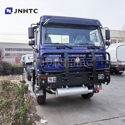 Buen precio HOWO Todas las ruedas Conducción 8x8 Camiones de carga Chasis especial Otros camiones para la venta fuera de la carretera extremo Gran potencia