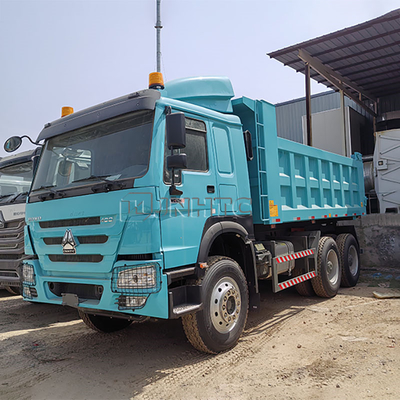 Nuevo stock Sinotruck HOWO camión de descarga con diseño de giro a la izquierda 20 toneladas Capacidad disponible con 6X4 10 ruedas camión de descarga