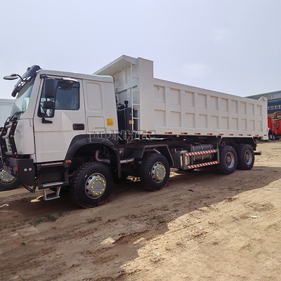 Envío gratuito Camión de basura 40 metros cúbicos Euro 2/3 Girar a la derecha Camión de basura pesado 8X4 8X8 12 ruedas Camión de basura diesel