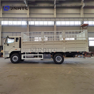 Sinotruk Howo Nx Fence camión de carga de 8 toneladas con remolque de carga completo