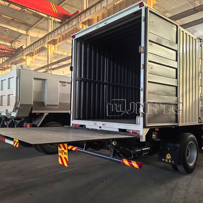 Sinotruk Howo 4X2 300 CV Euro II Dirección derecha Recolector de basura Camión comprimido Camión de recogida de residuos