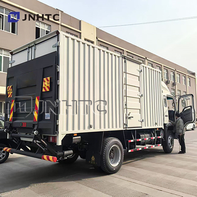 Sinotruk Howo 4X2 300 CV Euro II Dirección derecha Recolector de basura Camión comprimido Camión de recogida de residuos