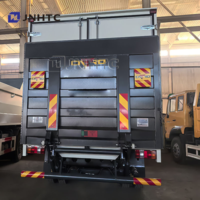 Sinotruk Howo 4X2 300 CV Euro II Dirección derecha Recolector de basura Camión comprimido Camión de recogida de residuos