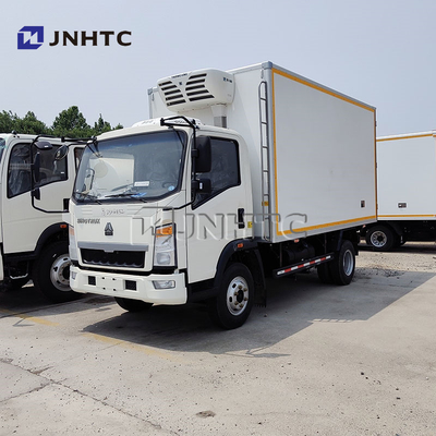 Sinotruk 4x2 camión frigorífico 5 toneladas camión de enfriamiento congelador para el transporte de peces vivos