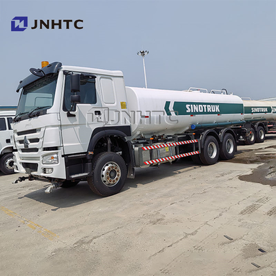 HOWO 6X4 300HP Camión de riego 10000L para la retención de humedad de la carretera de jardinería