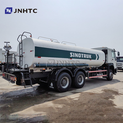 HOWO 6X4 300HP Camión de riego 10000L para la retención de humedad de la carretera de jardinería