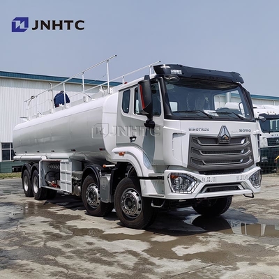 Howo NX Water Trnasporting Truck 8X4 380HP 12 ruedas de China camión de tanque de agua