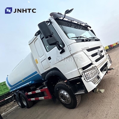 HOWO 6x4 15000/20000 litros Camión sinotráiler rociador de agua Camión cisterna