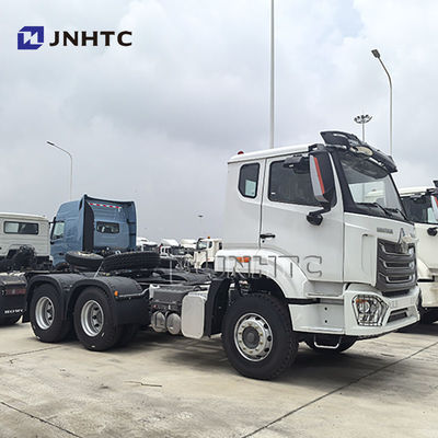 China Sinotruck Hohan Nuevo 371hp 420hp 10 ruedas 4X2 6X4 Tractor Truck Head Diesel Fuel Euro 2 Estándar de emisiones dejado a la venta