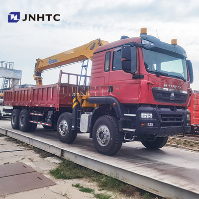 Precio de fábrica SINOTRUK HOWO TX 371HP Camión de carga de 20 toneladas con grúa de pluma recta montada para la venta