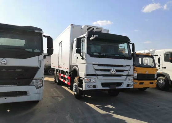 10 cargo pesado refrigerado del camión 2 euro de las ruedas para el transporte de la carne y de las comidas