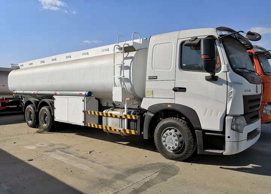 A7 6 * 4 engrasan el material del poder de caballo del camión de reparto 380 Q345 con el tanque 20cbm