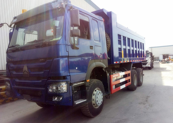 Camión volquete famoso de SINOTRUK HOWO 6*4, tipo camiones comerciales pesados del combustible diesel