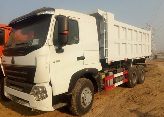 Ruedas resistentes blancas del camión volquete diez de A7 Sinotruk Howo 6 x 4 18M3 40 T