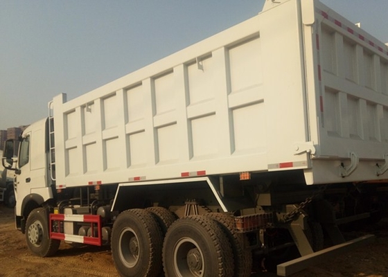 Ruedas resistentes blancas del camión volquete diez de A7 Sinotruk Howo 6 x 4 18M3 40 T