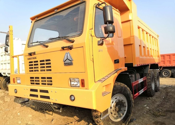 371HP del camión de la carretera, camiones de volquete resistentes del color amarillo 70 toneladas de carga