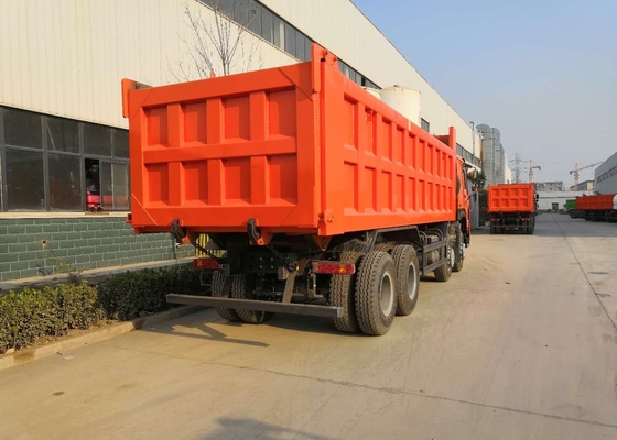 camión volquete resistente 8x4 de HOWO7 Sinotruk, 12 ruedas 25M3 camión volquete de 50 toneladas