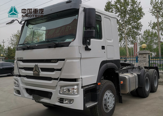 Camión 371 y 420hp del tractor del motor de SINOTRUK Howo 6x4 para sus peticiones