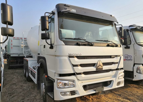 Rueda del camión del tanque del mezclador concreto de Sinotruk Howo7 10M3 6x4 Euro2 336hp 371hp 10